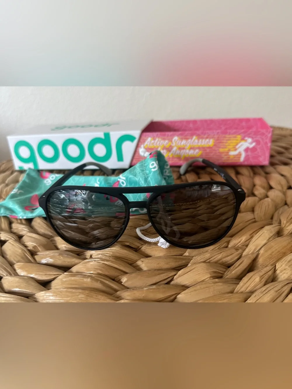 NEW Goodr Mach G Polarized Aviator Sunglasses Add The Chrome Package Black